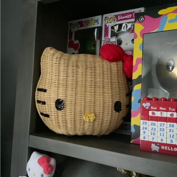 Hello kitty palm bag - Picture 3 of 10